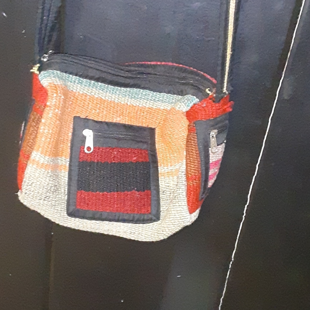 Vintage shoulder bag
